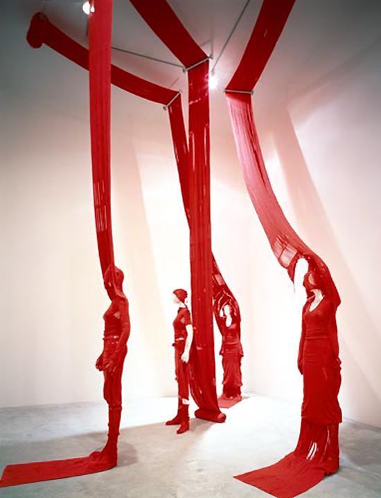 issey-miyake-a-poc-king-queen