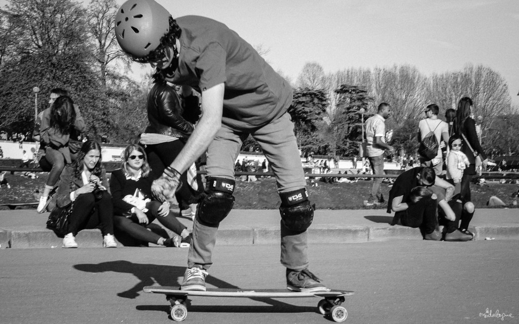 SKATER KIDS AT LA TOUR&nbsp;EIFFEL
