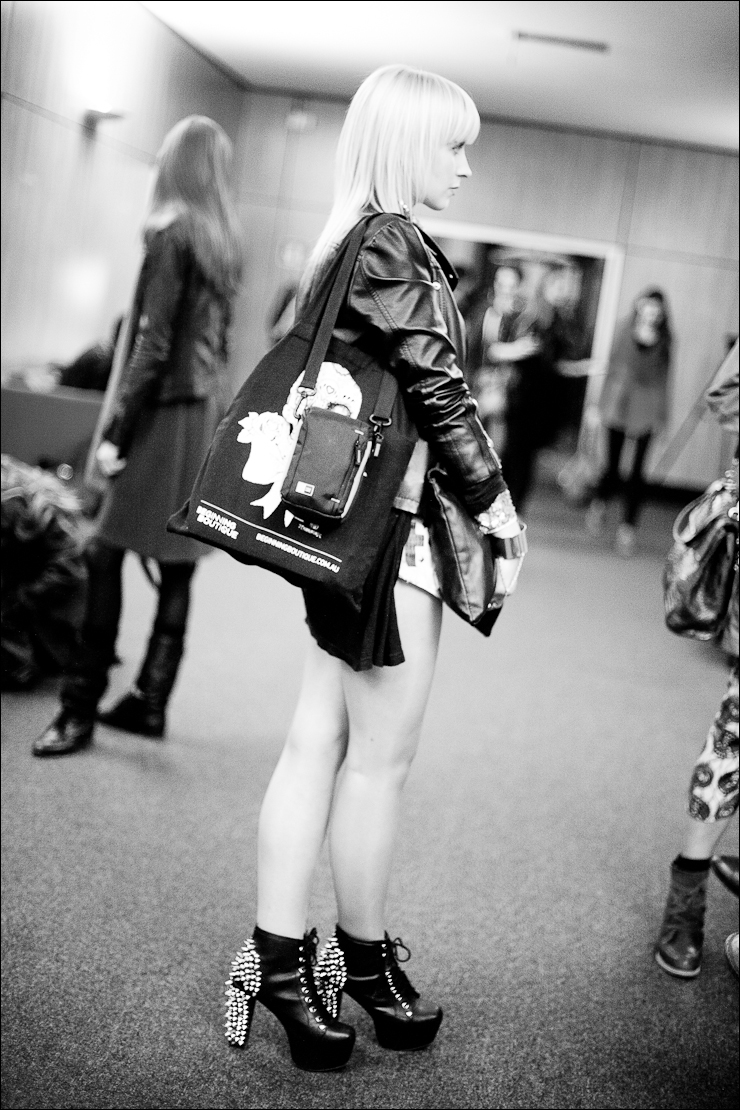 bloom-goth-backstage-16