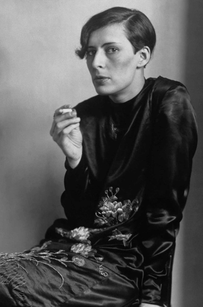 secretaire-radio-august-sander