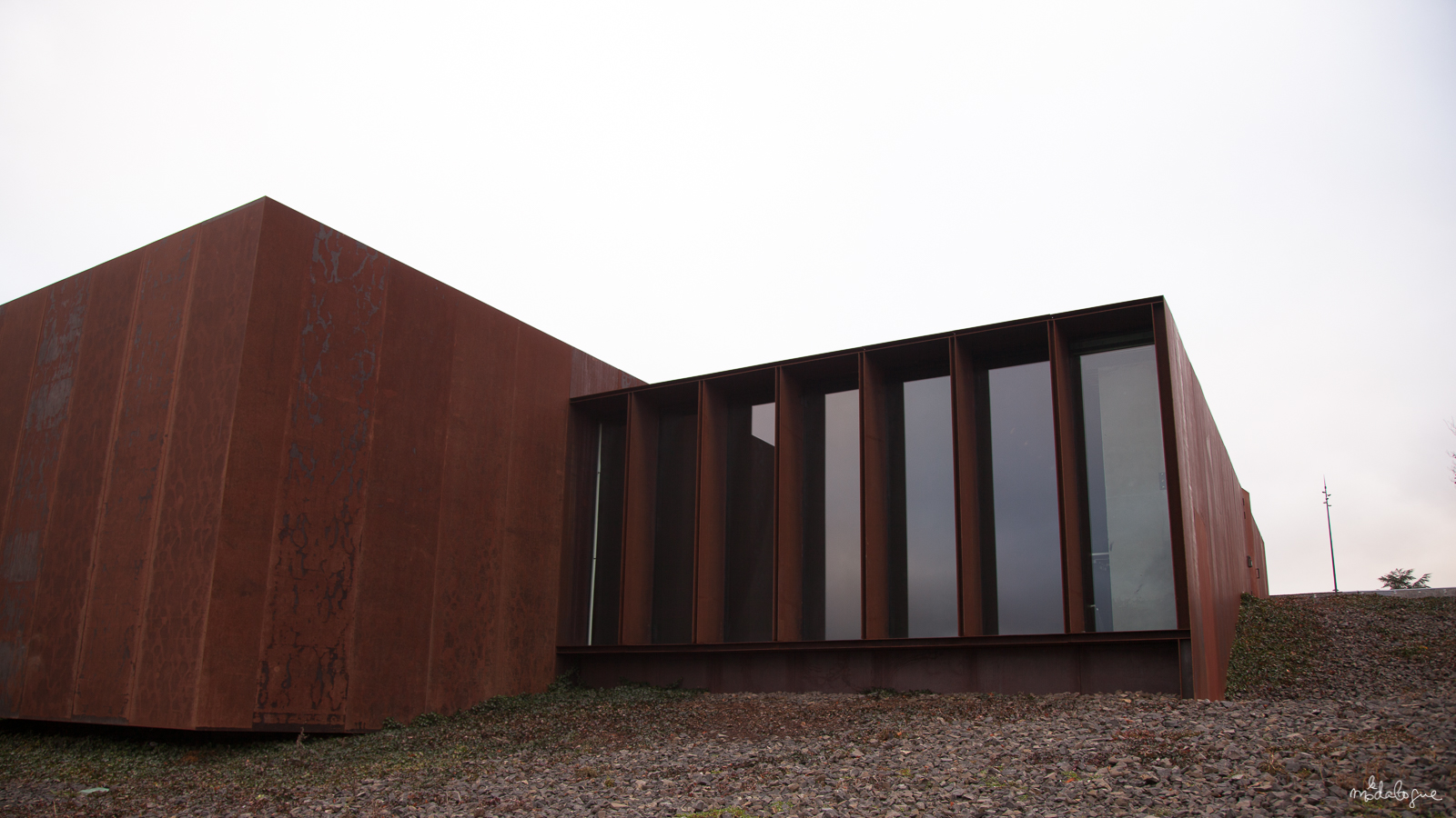 pierre-soulages-museum-3