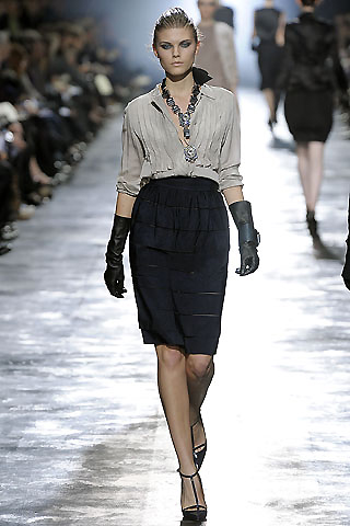 Automne-Hiver 2009 (c) vogue.fr