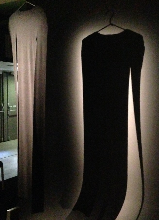 apoc-issey-miyake-gaite-lyrique