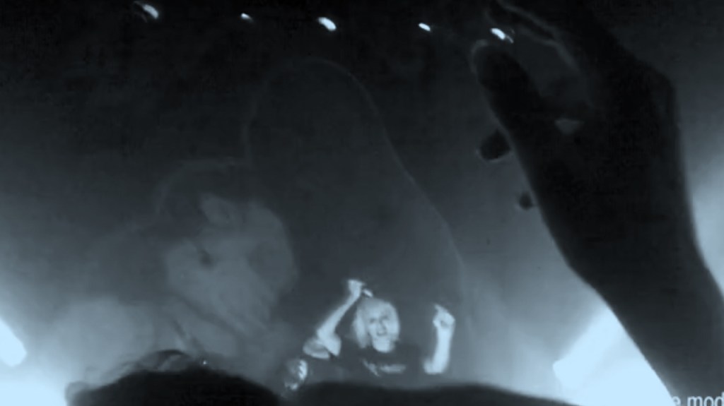 Live | Crystal Castles at Le Trianon, Paris