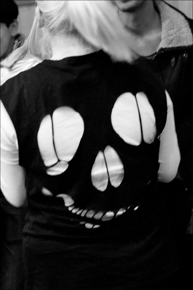 bloom-goth-backstage-15