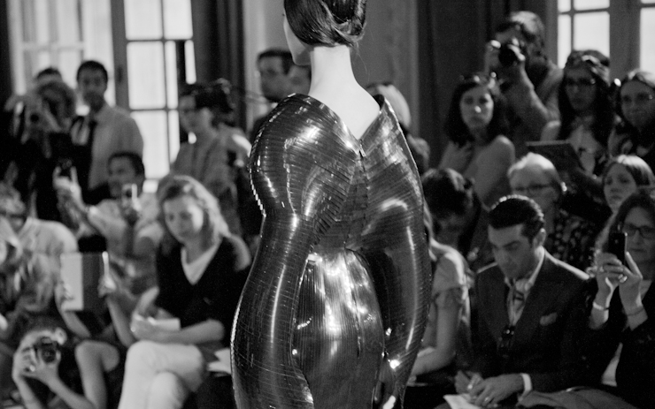 iris-van-herpen-hybrid-holism-1