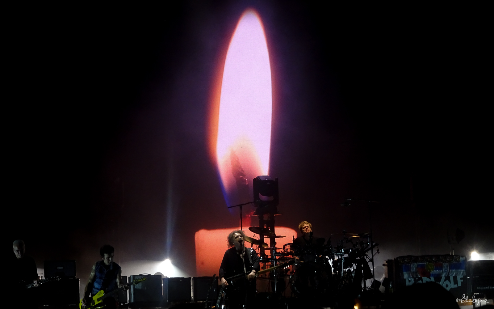 the-cure-bercy-2016-11