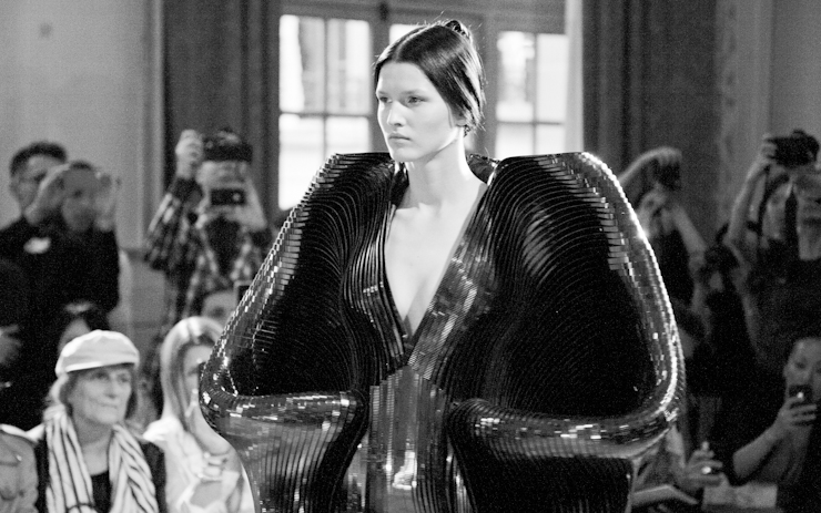 iris-van-herpen-hybrid-holism-5