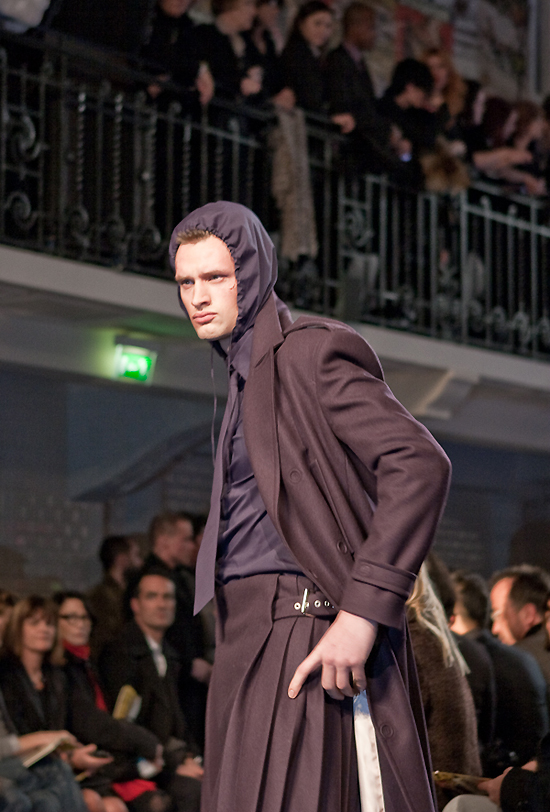 jean-paul-gaultier-paris-men-fw-2010-2011 jean-paul-gaultier-paris-men-fw-2010-2011