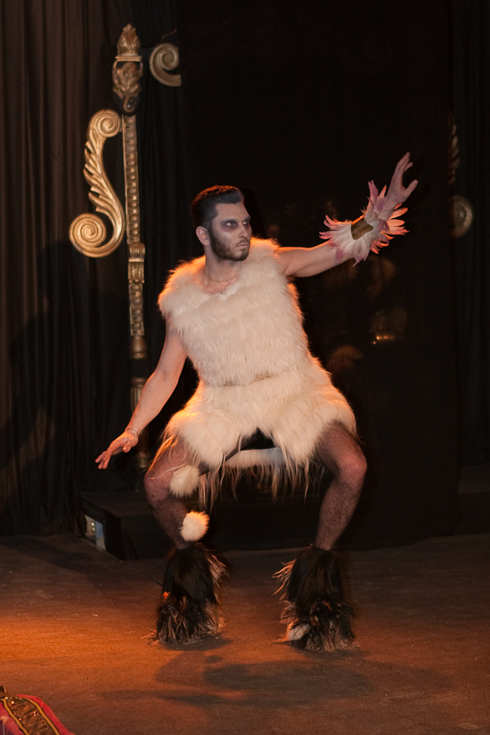 quentin-veron-women-paris-fashion-week-2010-2011-2