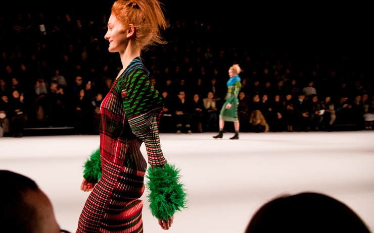 issey-miyake-winter-fall-2013-12