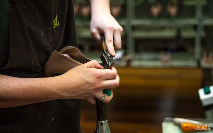 louis-vuitton-venise-manufacture-2