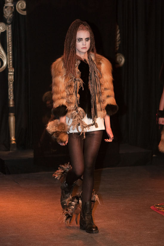 quentin-veron-women-paris-fashion-week-2010-2011-1