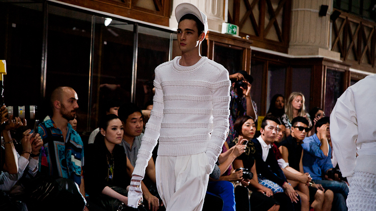 juun-j-aw-2013-18