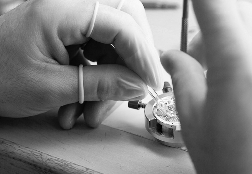 Ateliers de Jean Marc Wiederrecht, Maître&nbsp;horloger