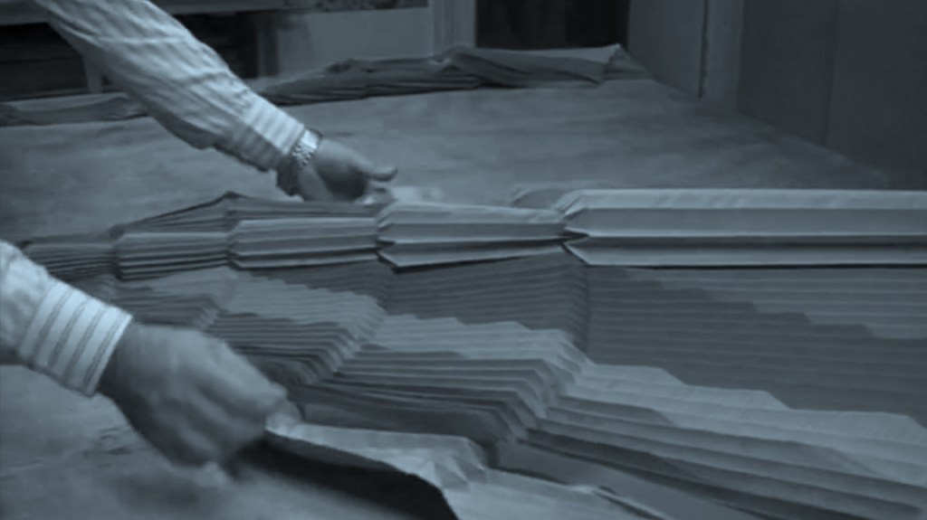 Atelier Gérard Lognon, plisseur (partie&nbsp;2/3)
